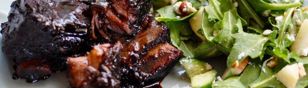 Sunday Supper: Smoked Short Ribs (Beef)